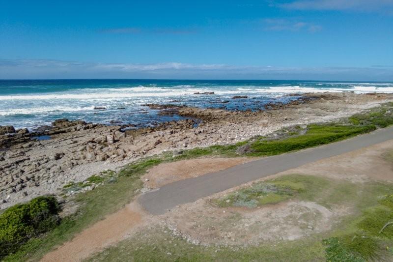 4 Bedroom Property for Sale in Jongensfontein Western Cape